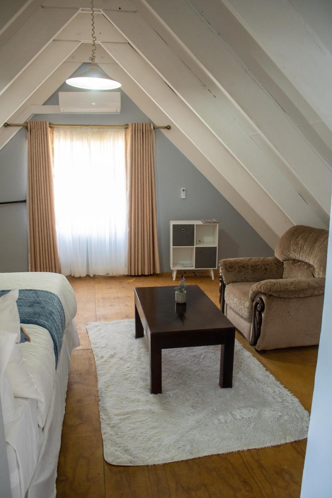 Rehoboth Ezulwini Suites Lobamba Exterior photo